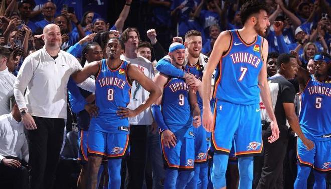 两队思路清 两队思路清