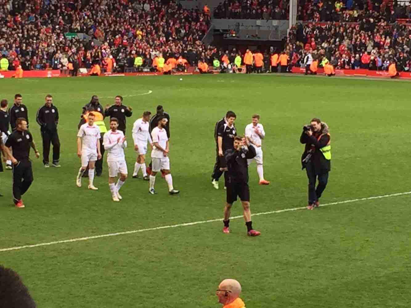 若将肋部防 若将肋部防