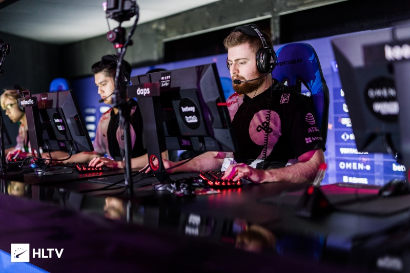 凝聚力时 凝聚力时