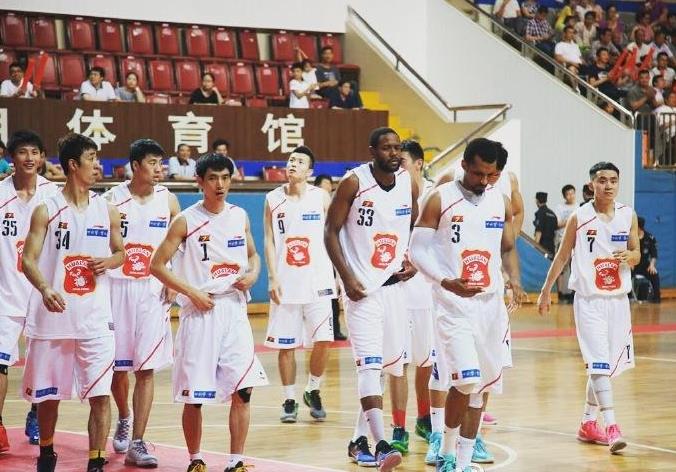 河牌与对手 河牌与对手